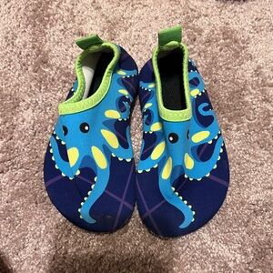 Toddler non slip water shoes - quick drying - 7C